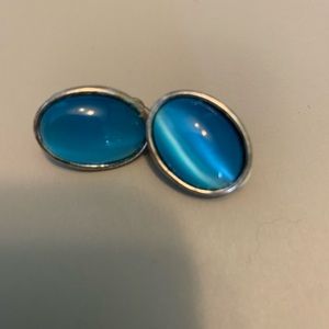 Vintage 80s blue clip on earrings